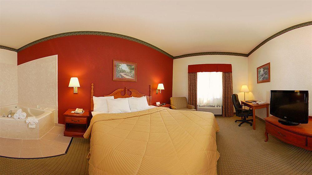 Wingate By Wyndham Biloxi - Ocean Springs Otel Dış mekan fotoğraf